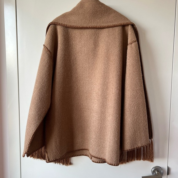 Toteme camel draped fringe wool-blend boucle jacket - Picture 3 of 11